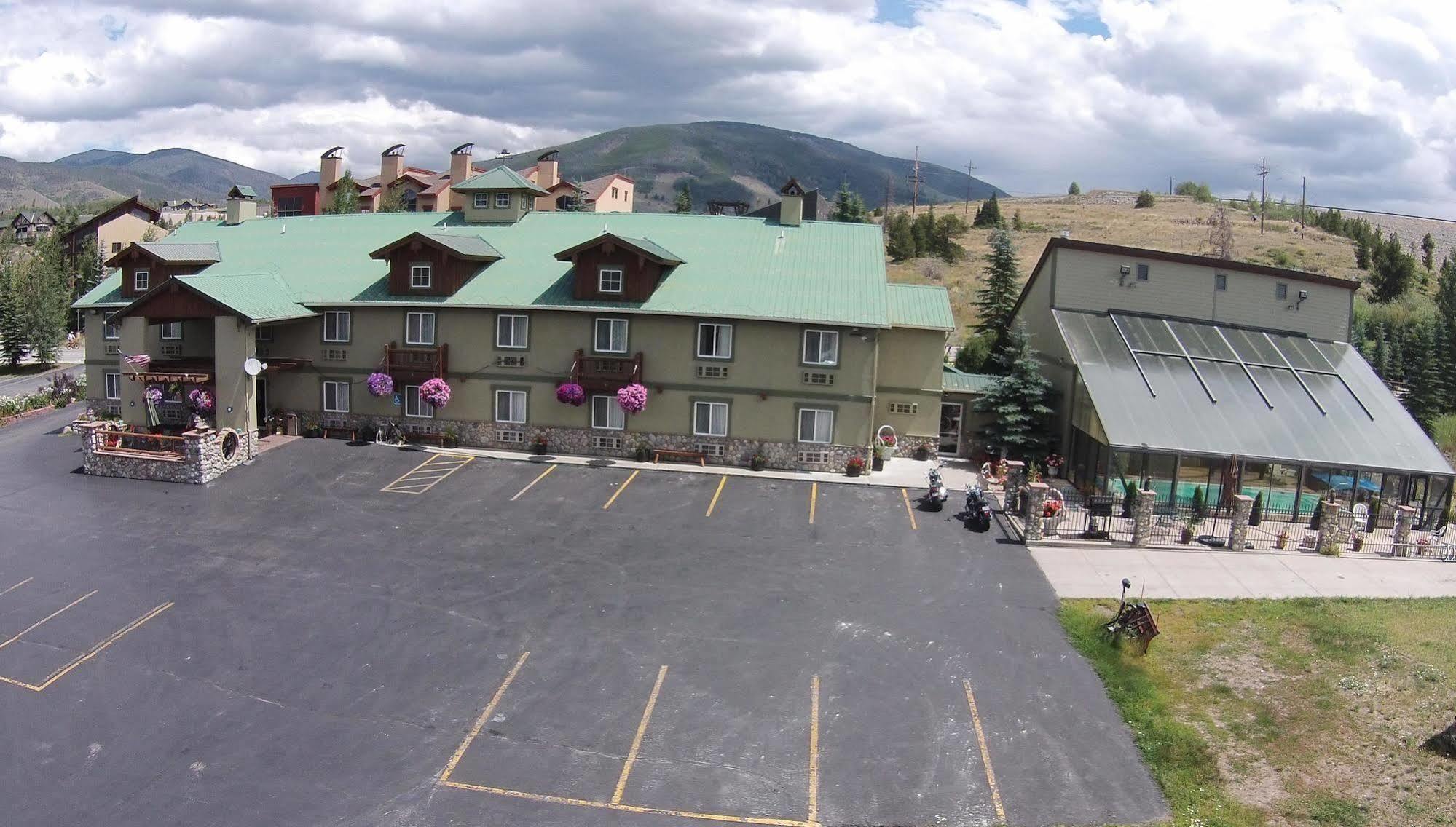 Dillon Inn Luaran gambar